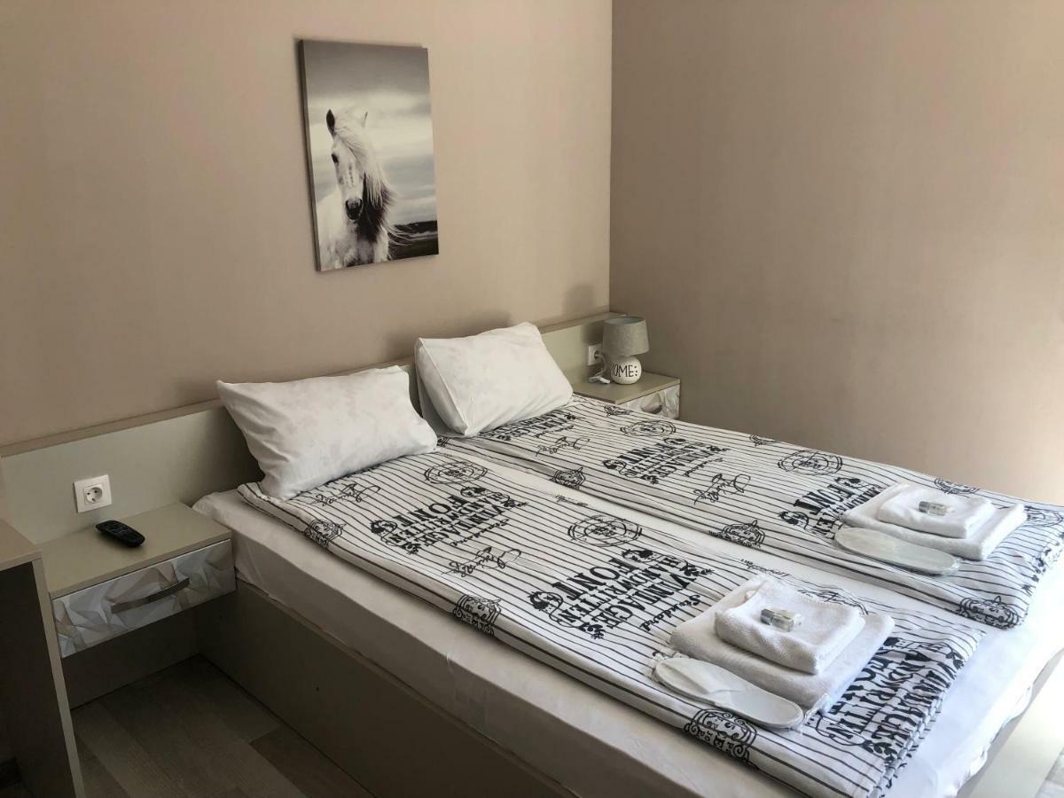Apartment Trimontium Plovdiv Esterno foto